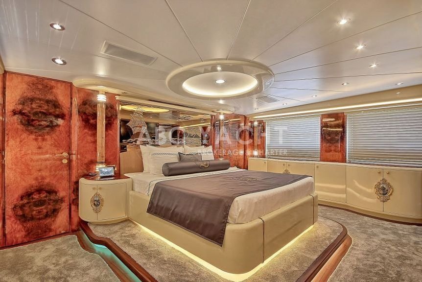 SES YACHTS 40 M