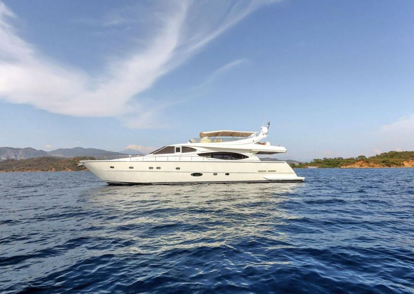FERRETTI 76 2004