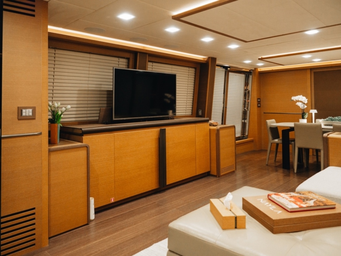 MONTE CARLO YACHTS 80 2018