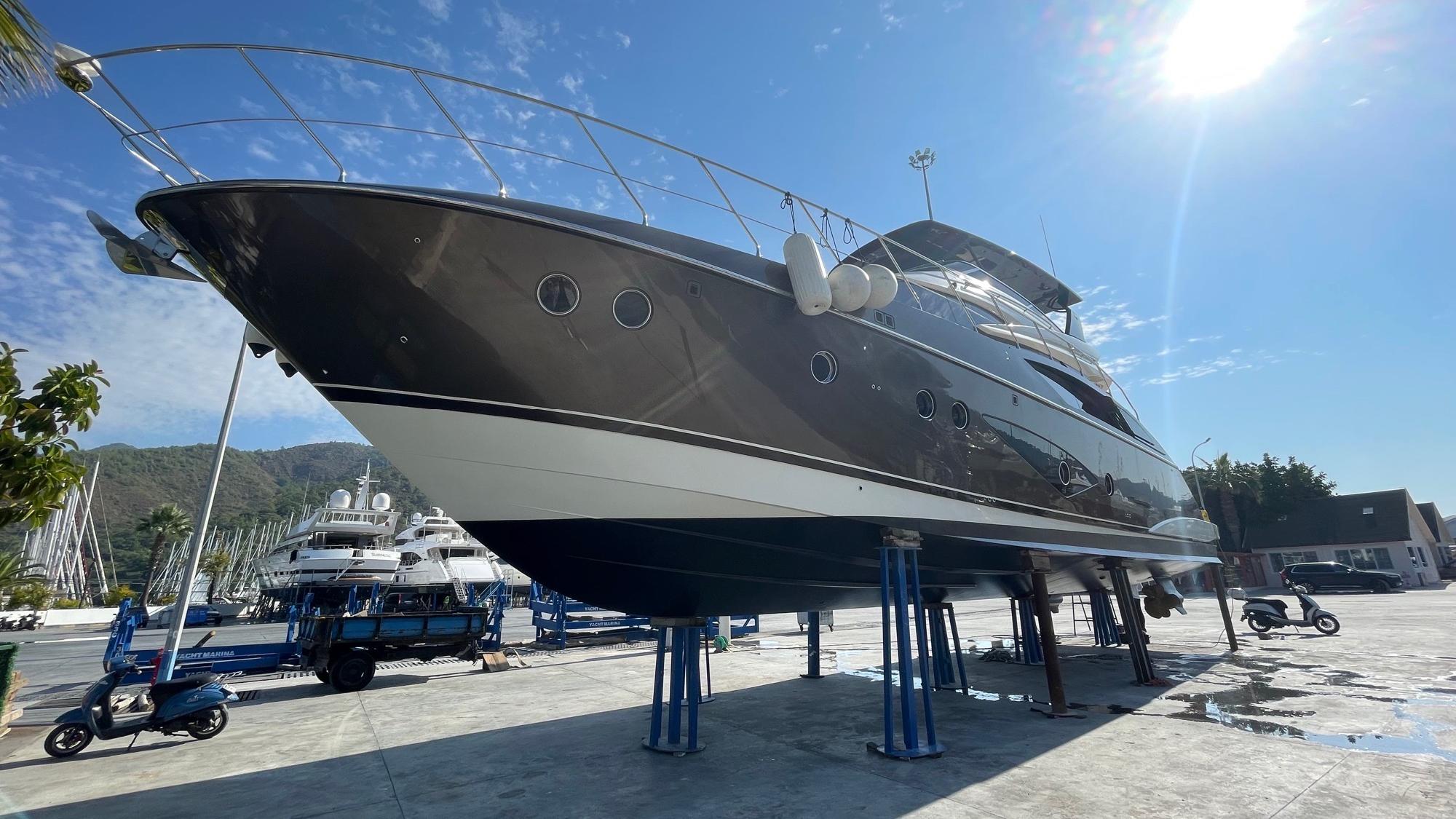 MARQUIS 630 2013