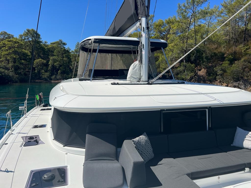 LAGOON 46 2021