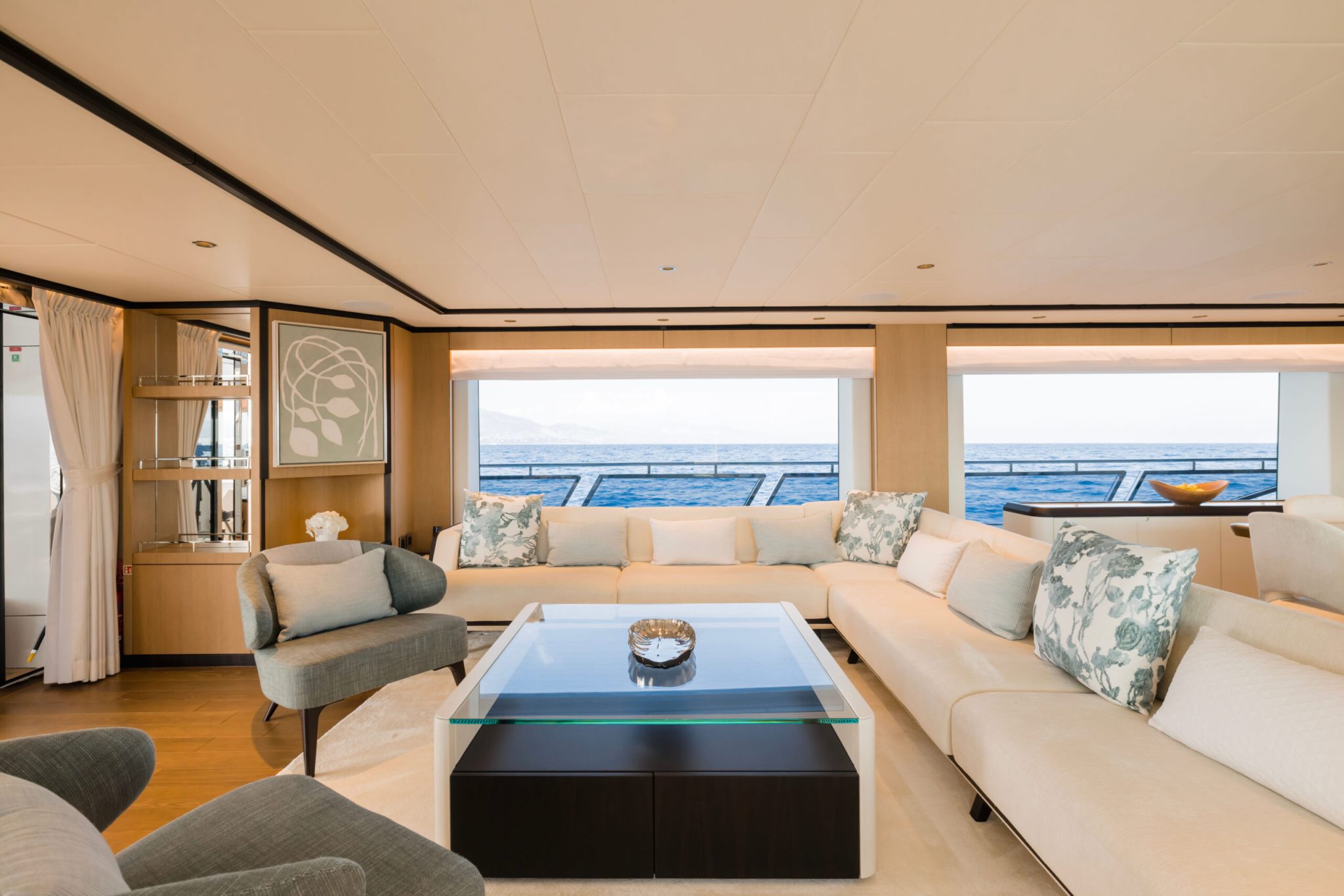 MAJESTY YACHTS 120 2023 OLIVIA