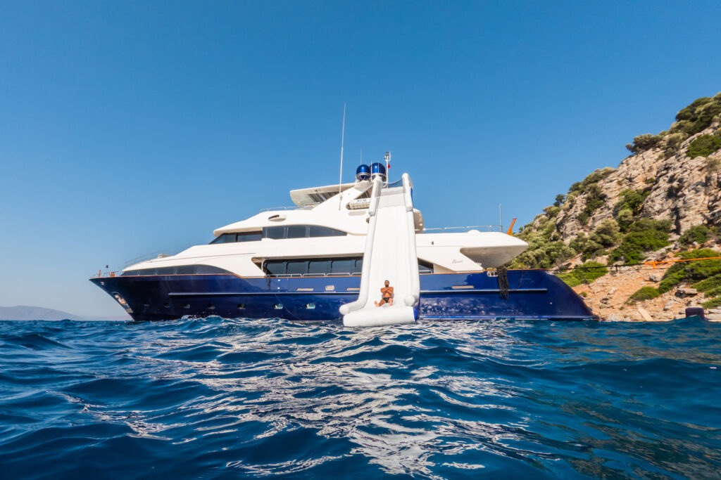 BENETTI 115 CLASSIC 1999