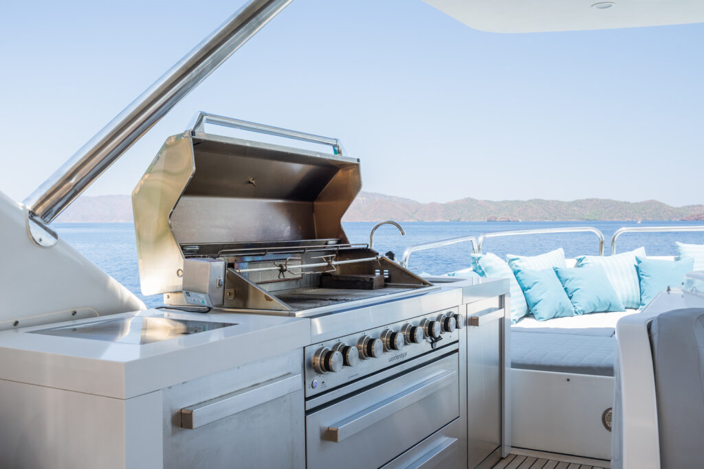 BENETTI 115 CLASSIC 1999