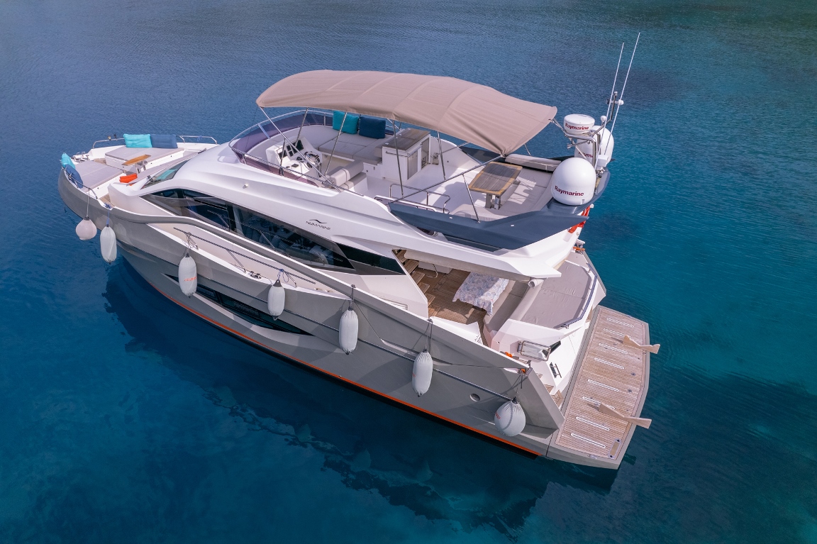 NUMARINE 62 FLY 2015