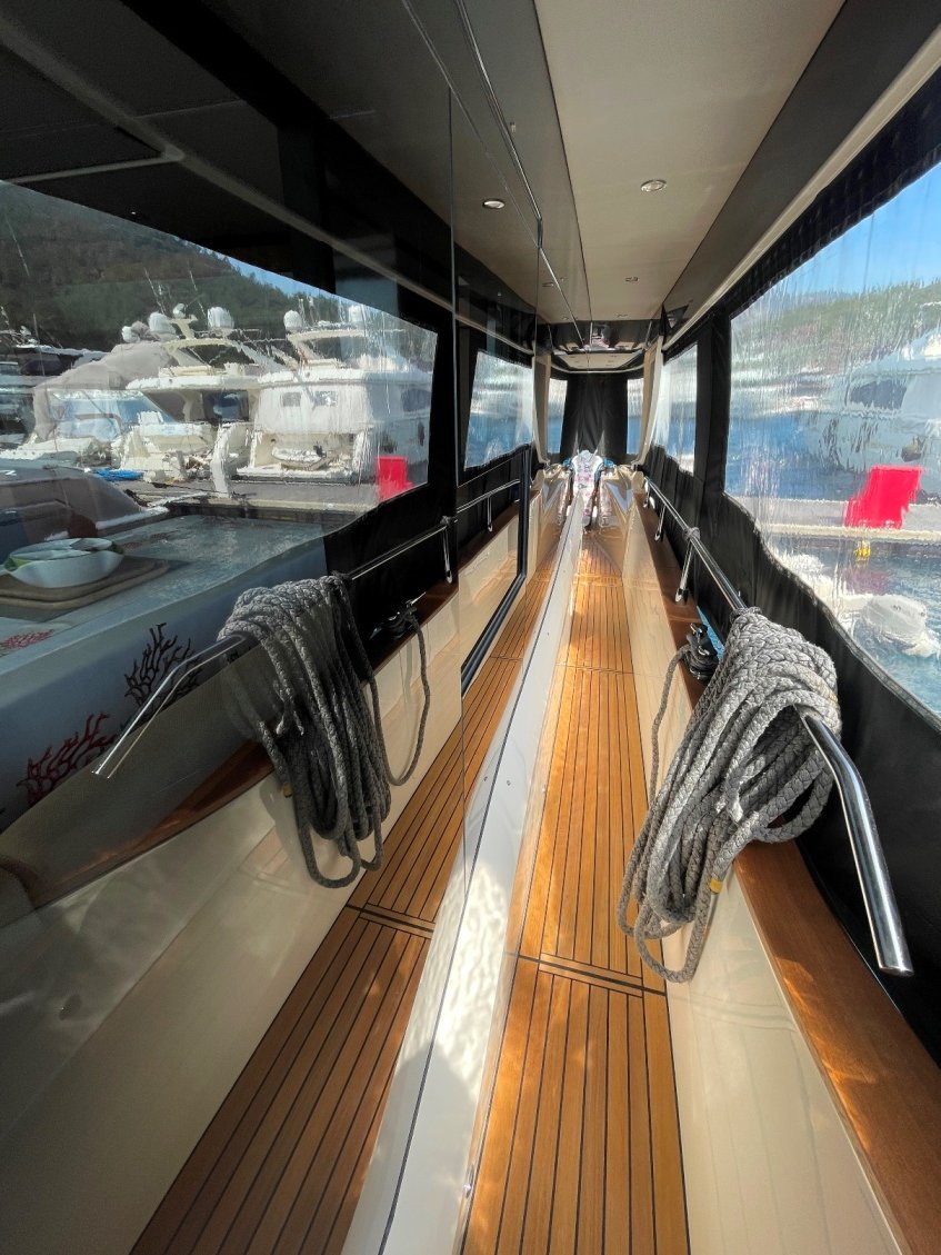 ABSOLUTE NAVETTA 58 2018