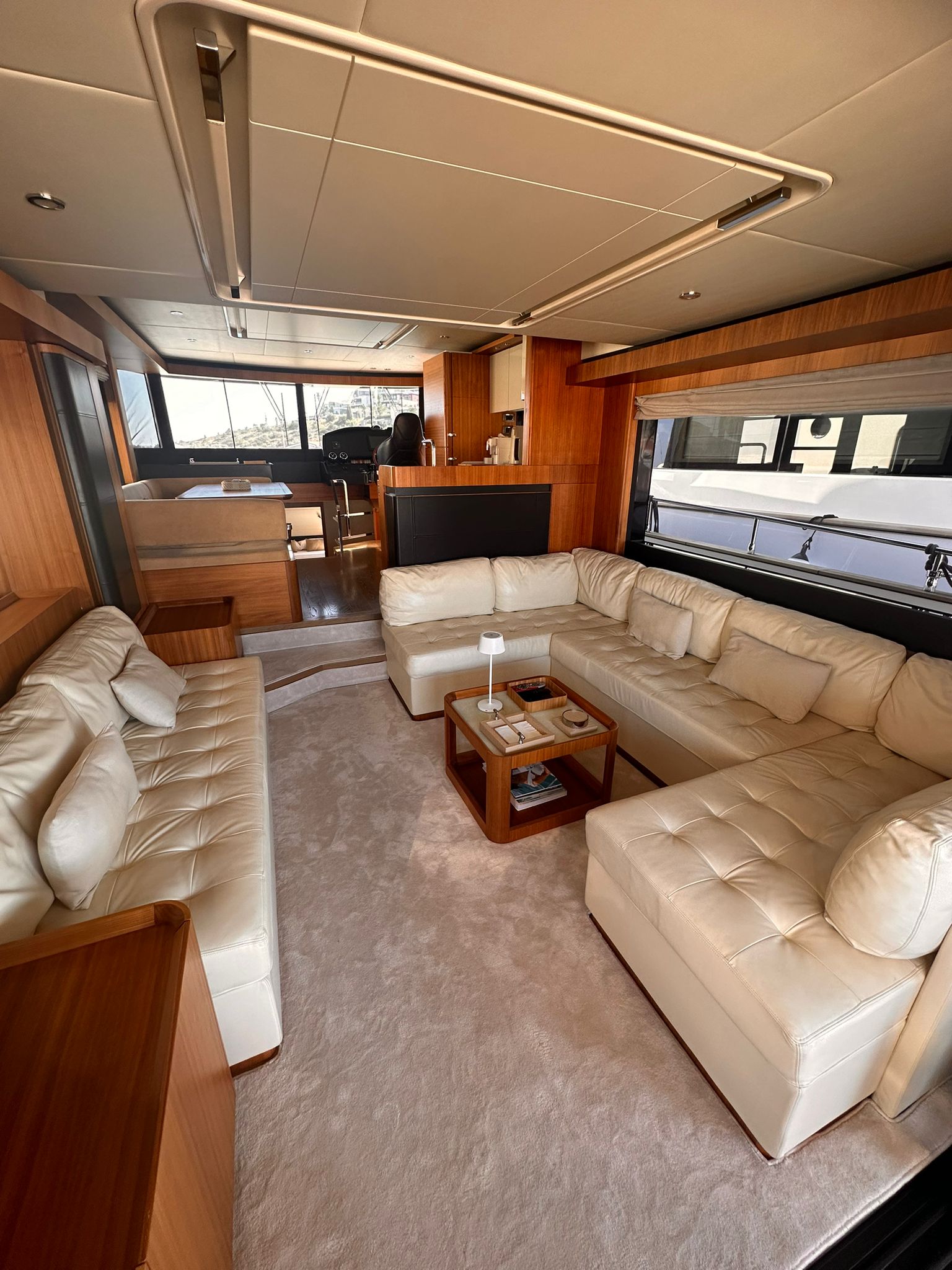 ABSOLUTE NAVETTA 58 2018