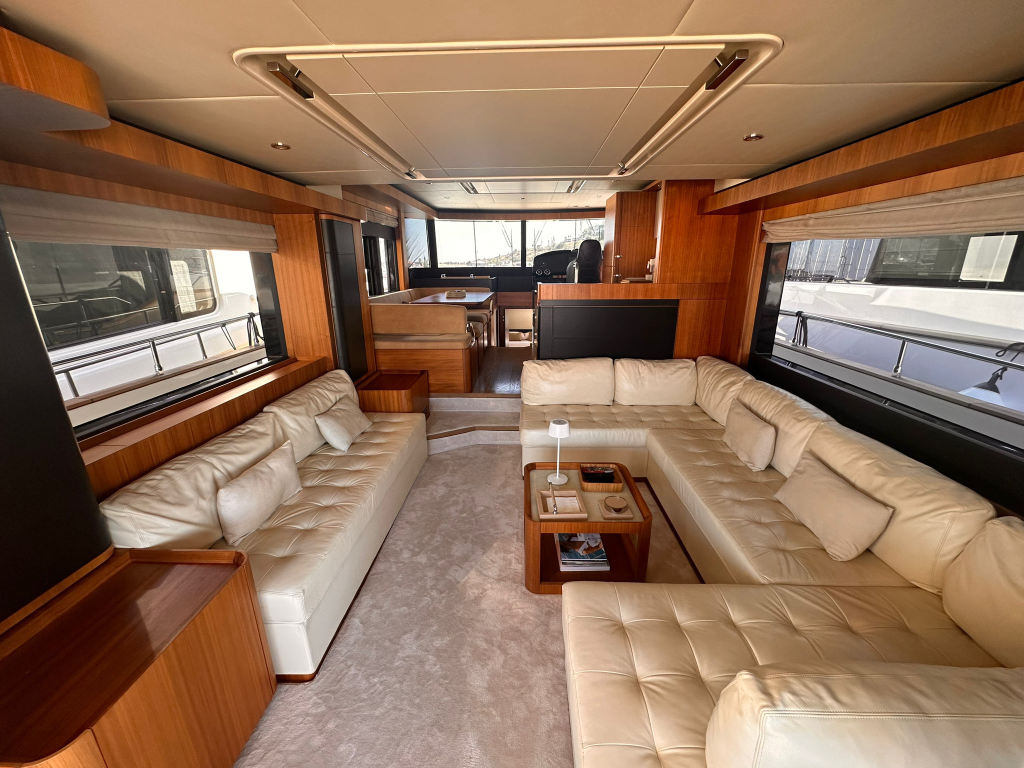 ABSOLUTE NAVETTA 58 2018