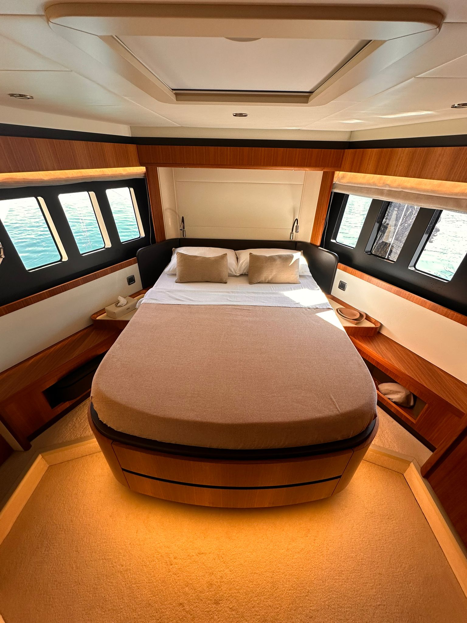 ABSOLUTE NAVETTA 58 2018