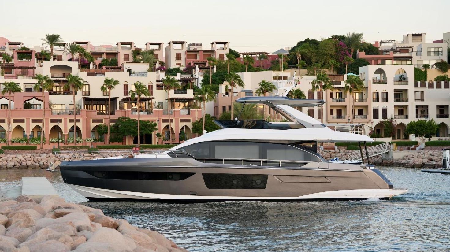 AZIMUT 68 Fly 2023