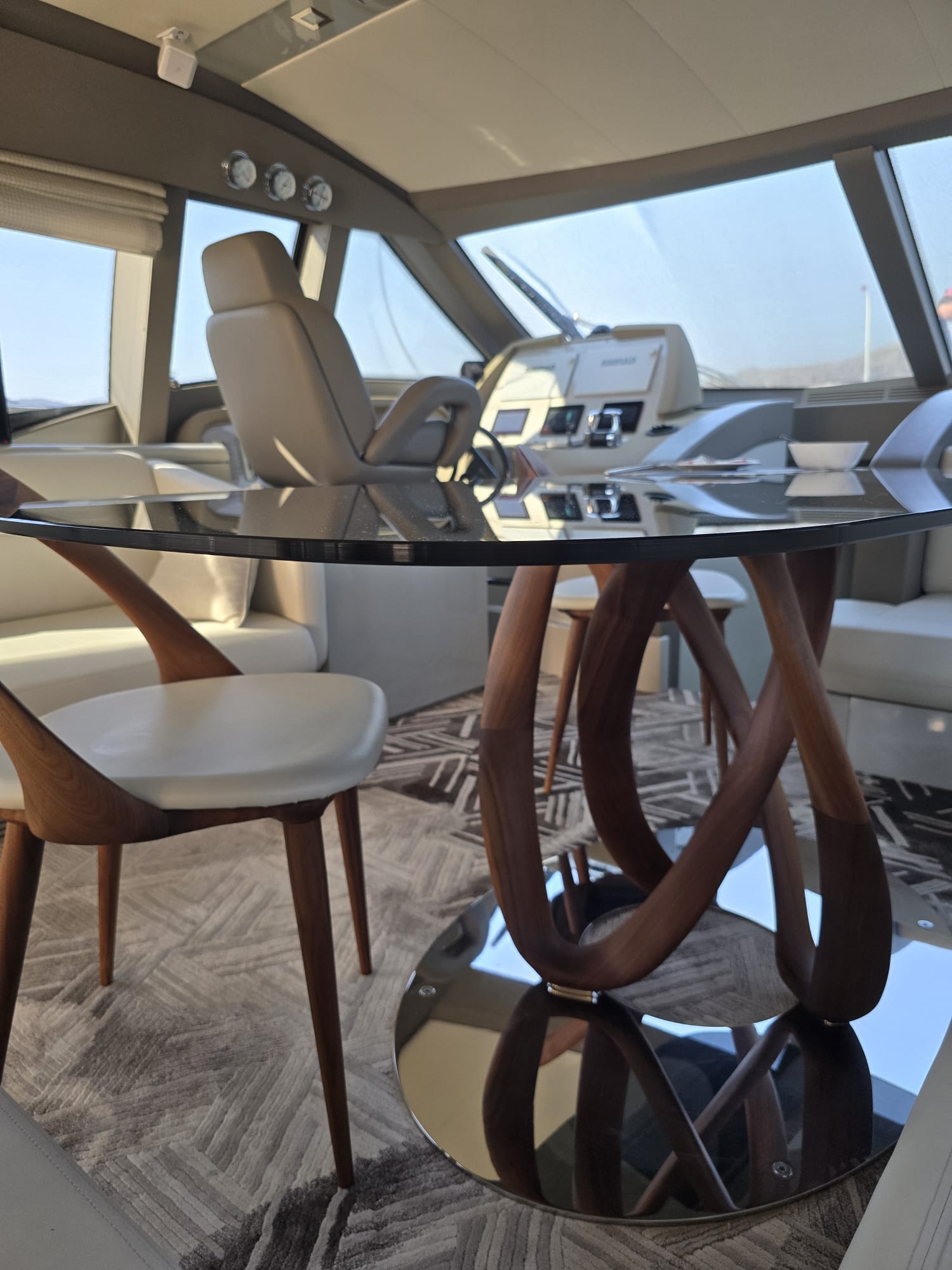 FERRETTI 650 2016