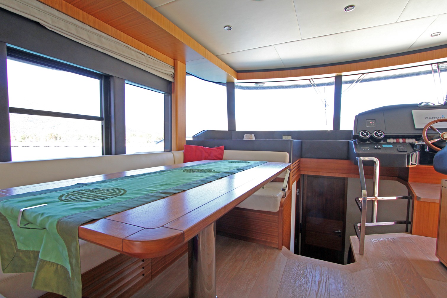 ABSOLUTE NAVETTA 58 2017
