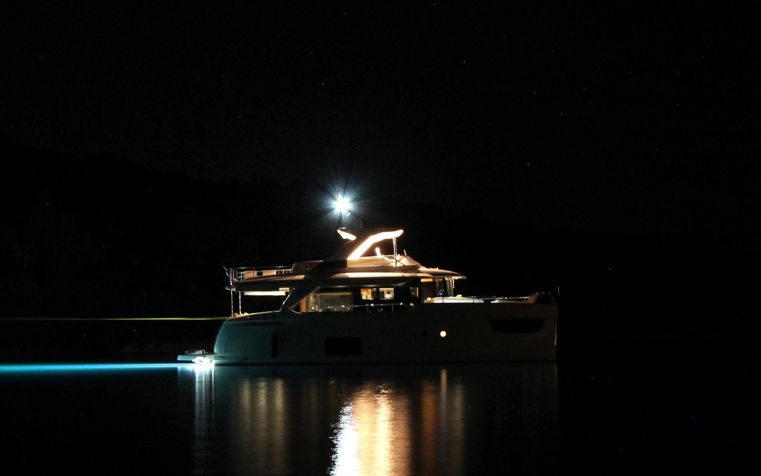 ABSOLUTE NAVETTA 58 2017