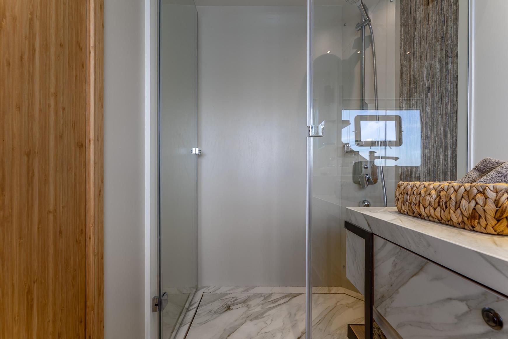 NUMARINE 22 XP 2022