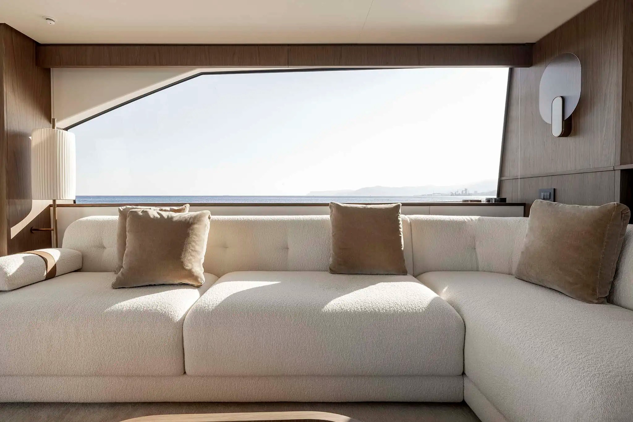 AZIMUT 72 2024