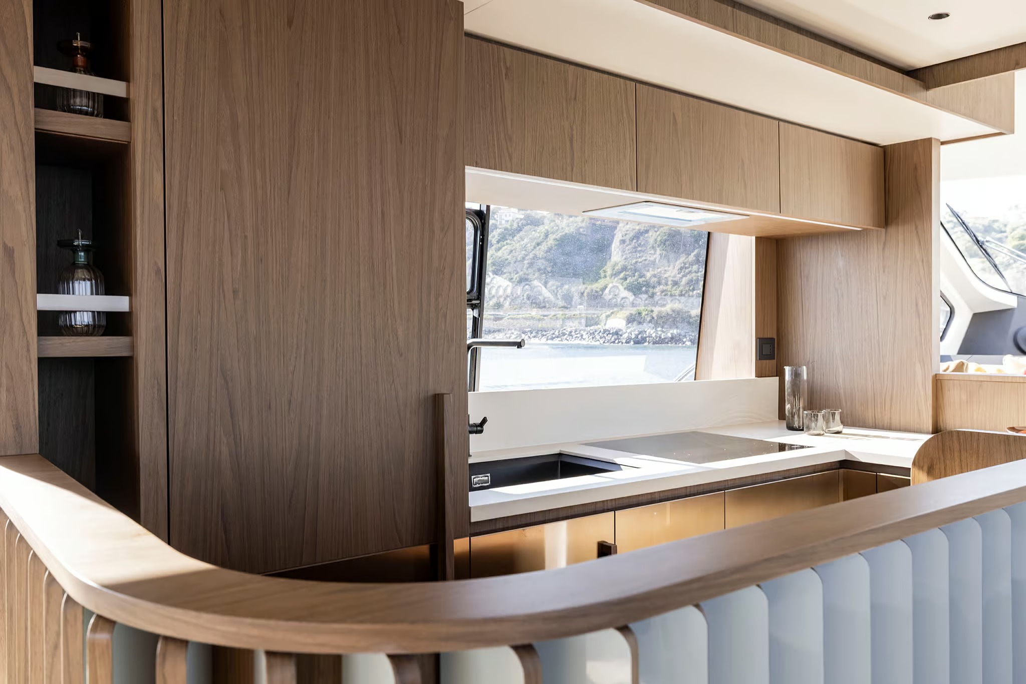 AZIMUT 72 2024