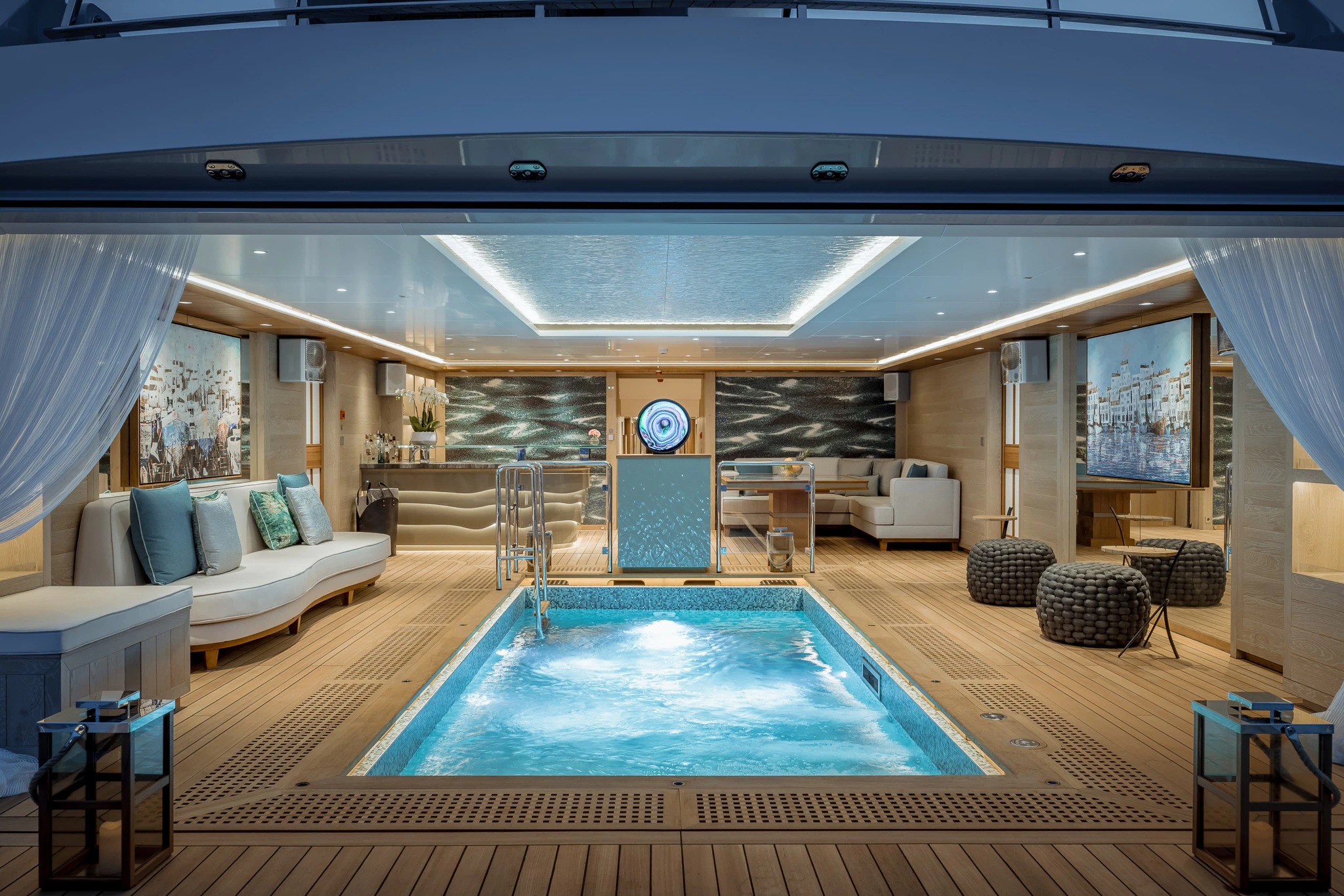 AKYACHT 85M 2021 VICTORIOUS