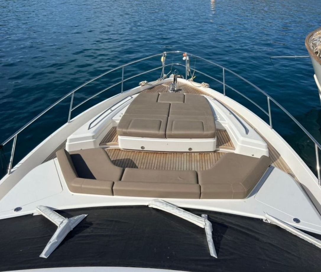 PRINCESS F70 2019