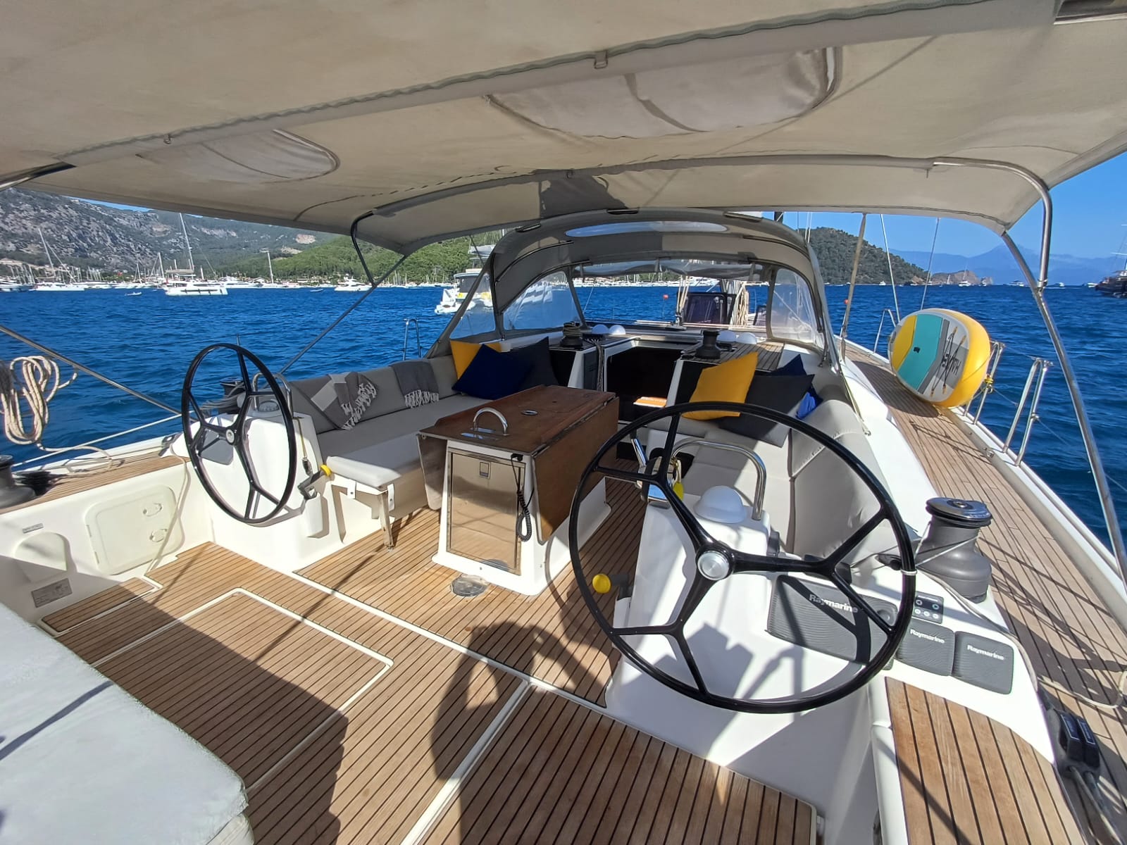 DUFOUR 560 GL 2015