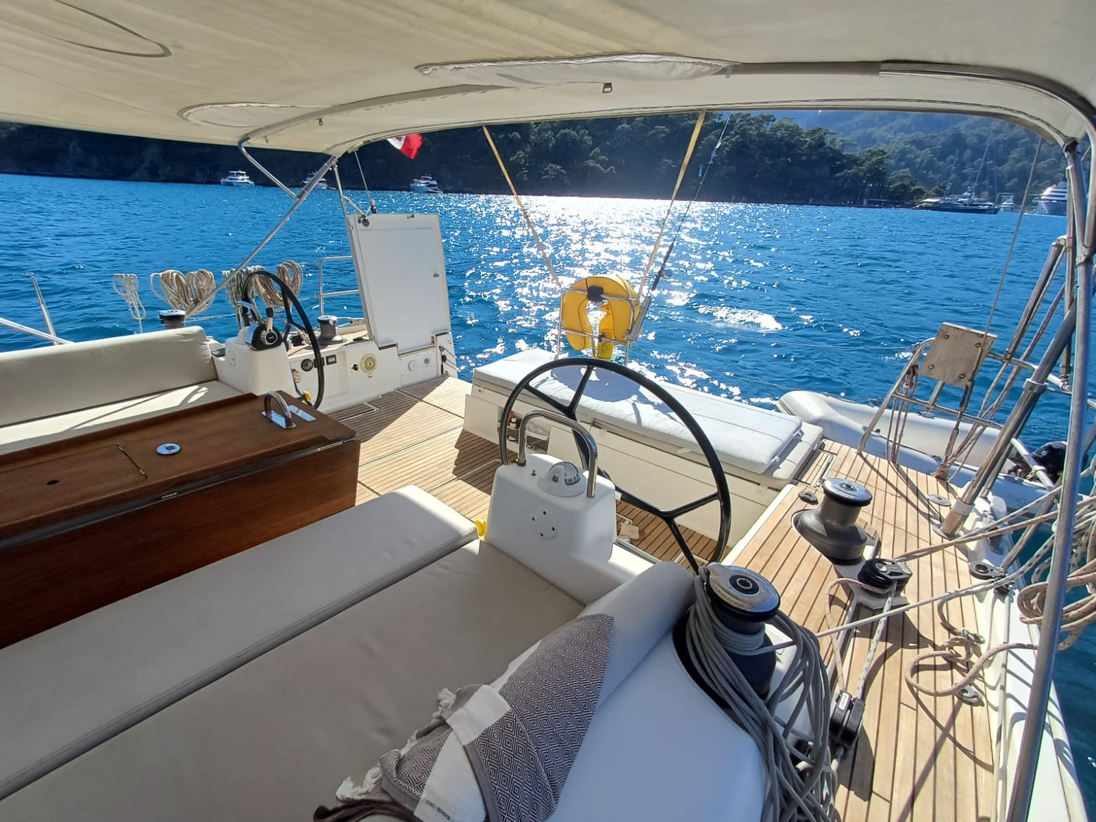 DUFOUR 560 GL 2015
