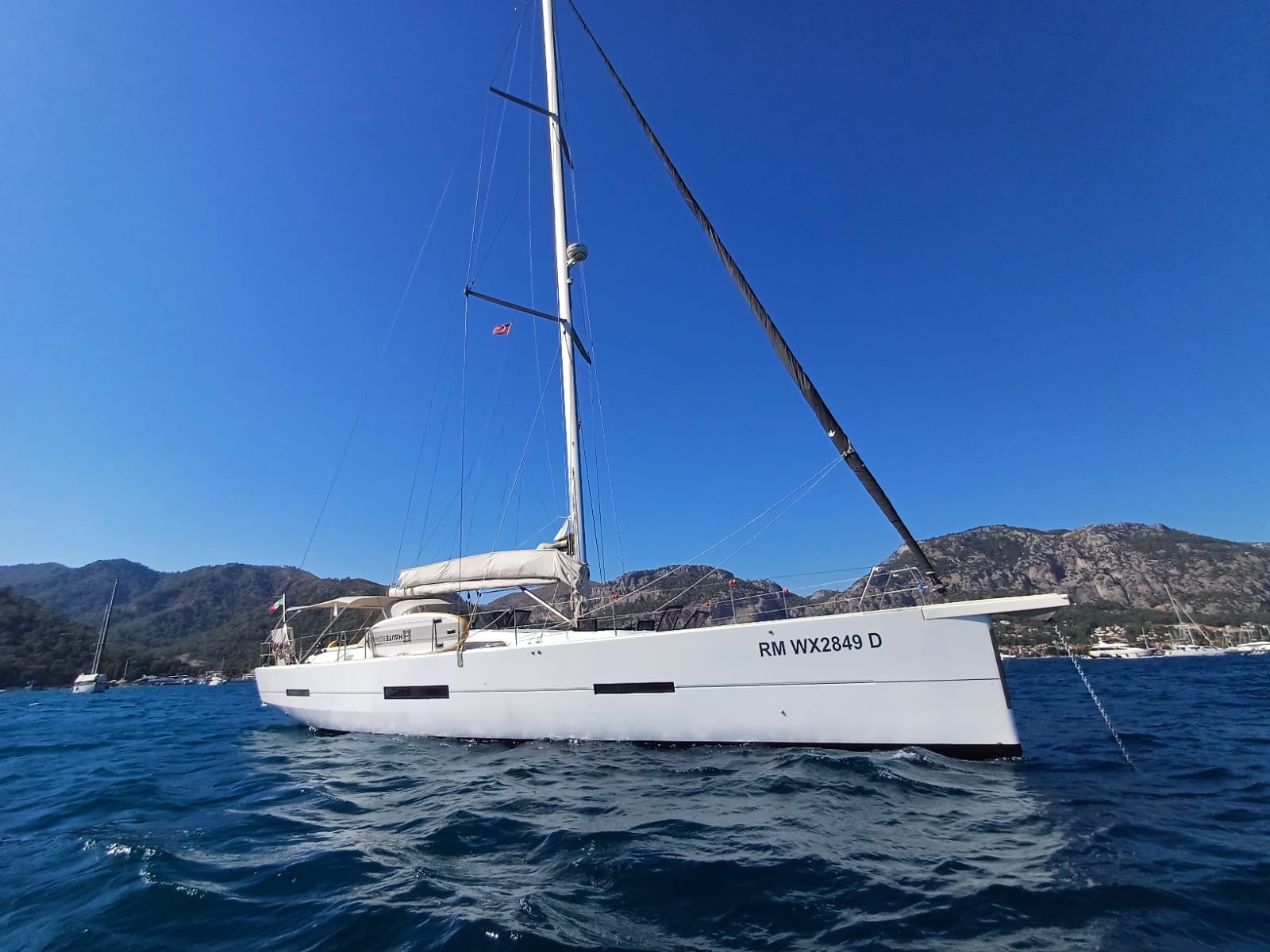 DUFOUR 560 GL 2015