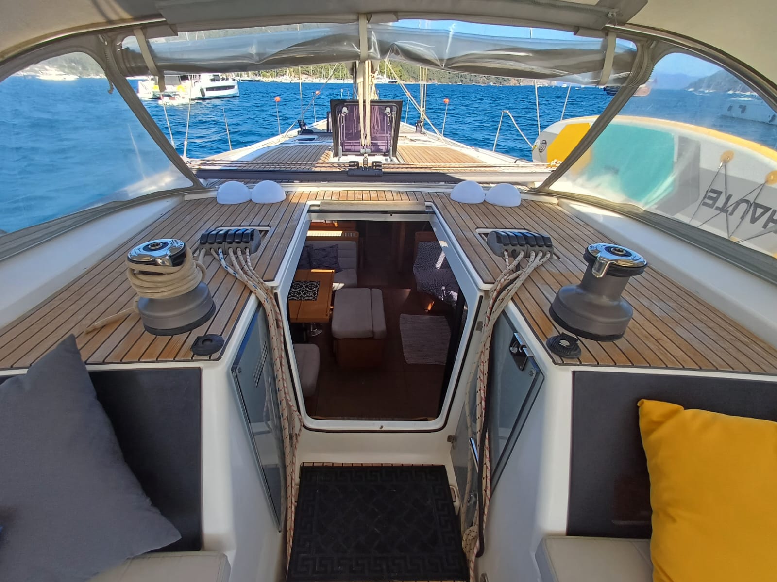 DUFOUR 560 GL 2015
