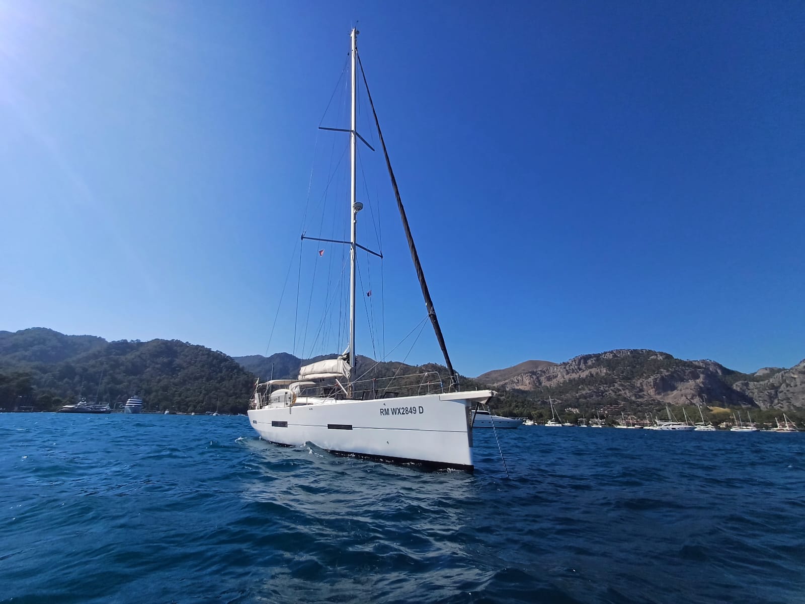 DUFOUR 560 GL 2015
