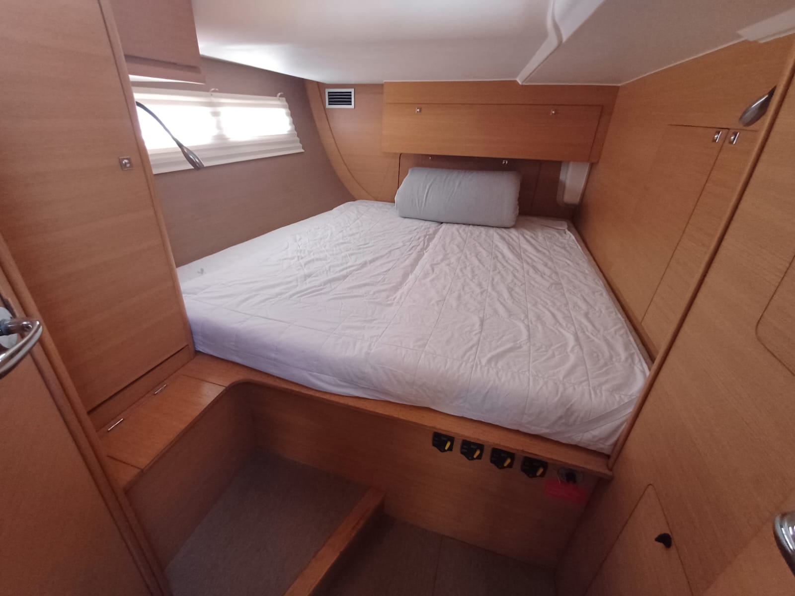 DUFOUR 560 GL 2015