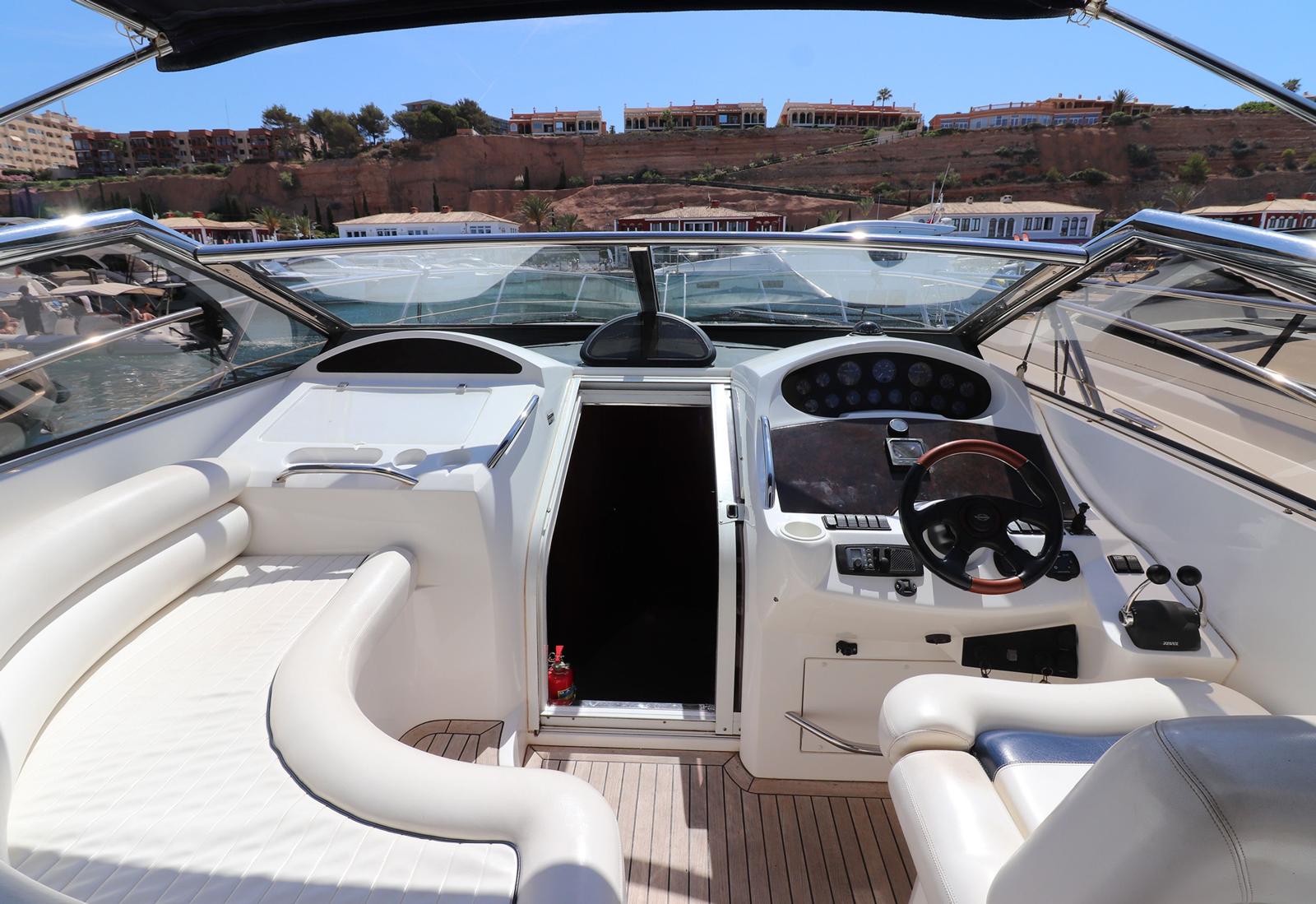SUNSEEKER Portofino 35 2004