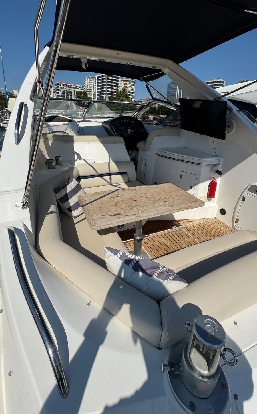 SUNSEEKER Portofino 35 2004