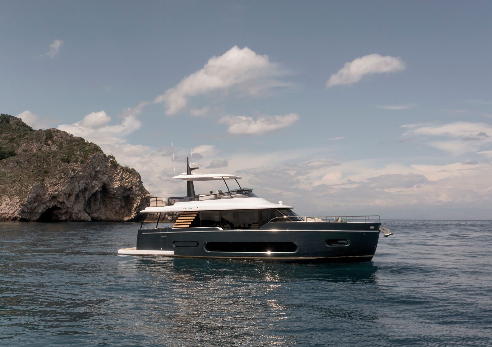 AZIMUT Magellano 60 2025