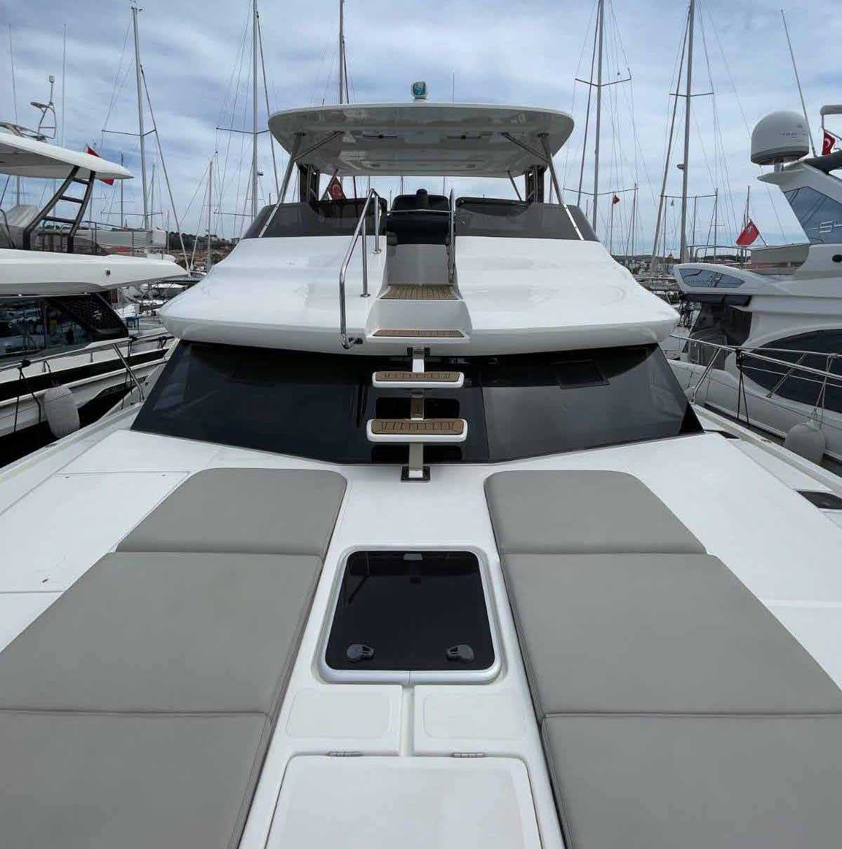 AQUILA 42 2024