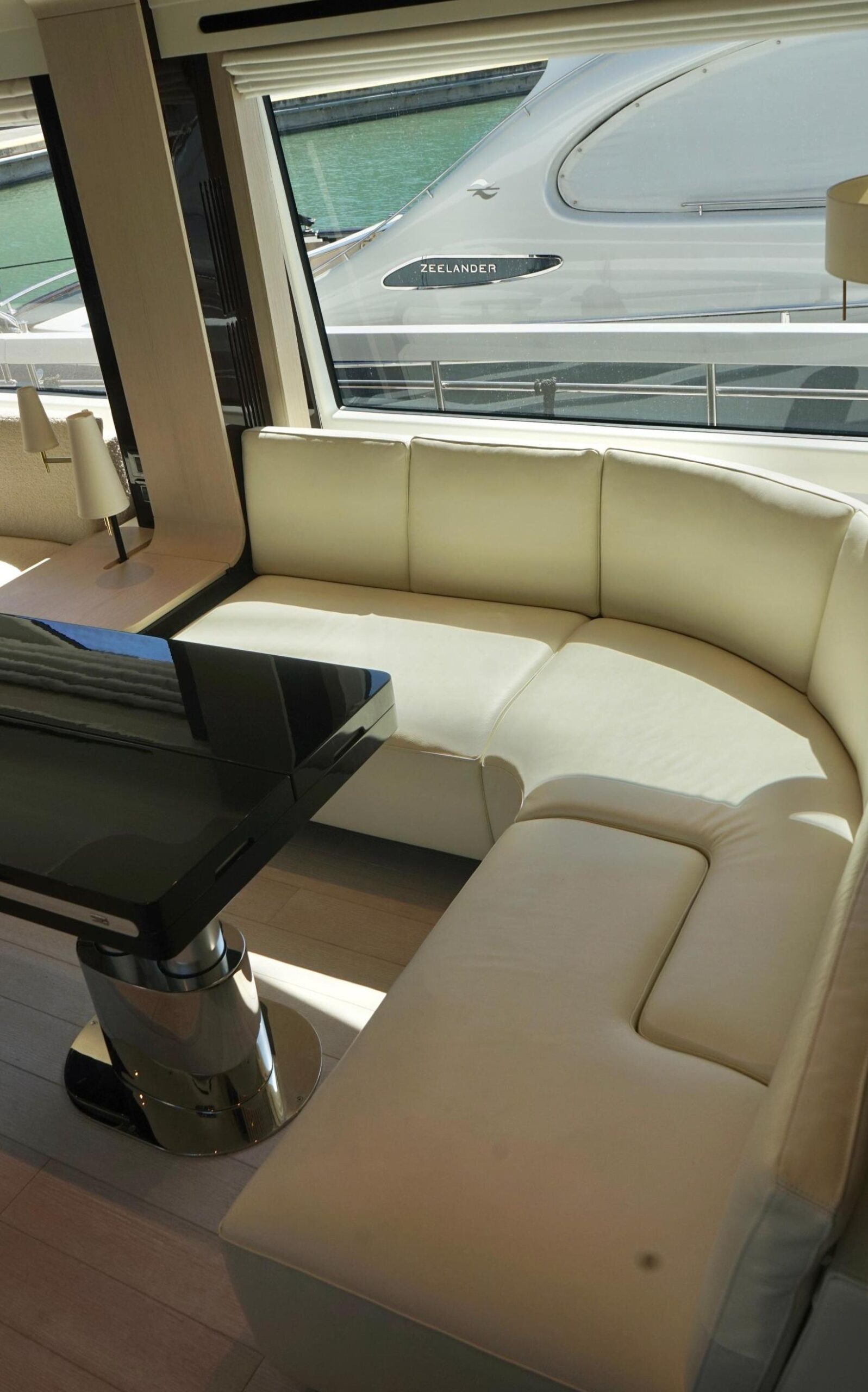 AZIMUT 78 Fly 2023
