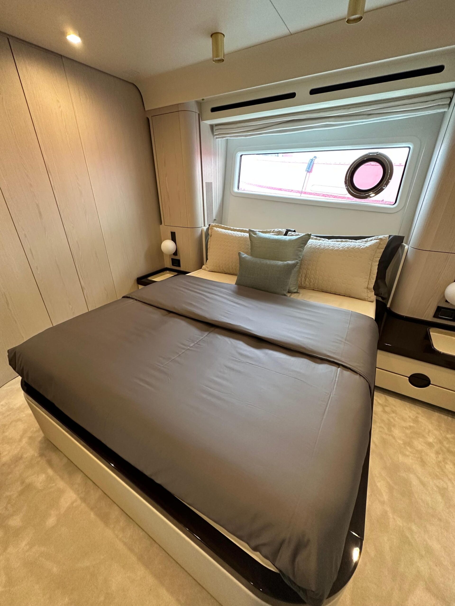 AZIMUT 78 Fly 2023
