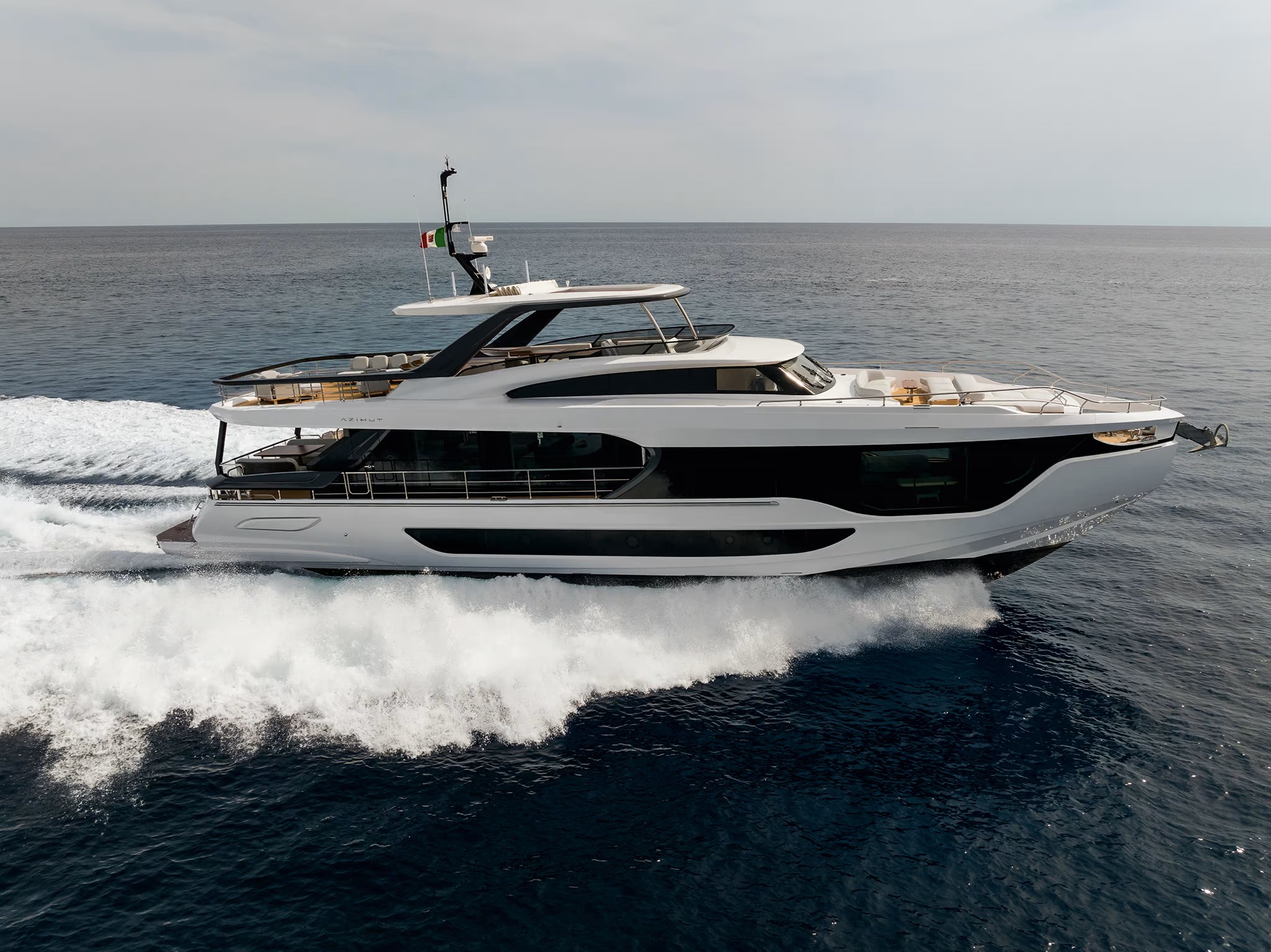 AZIMUT GRANDE 26 M 2025