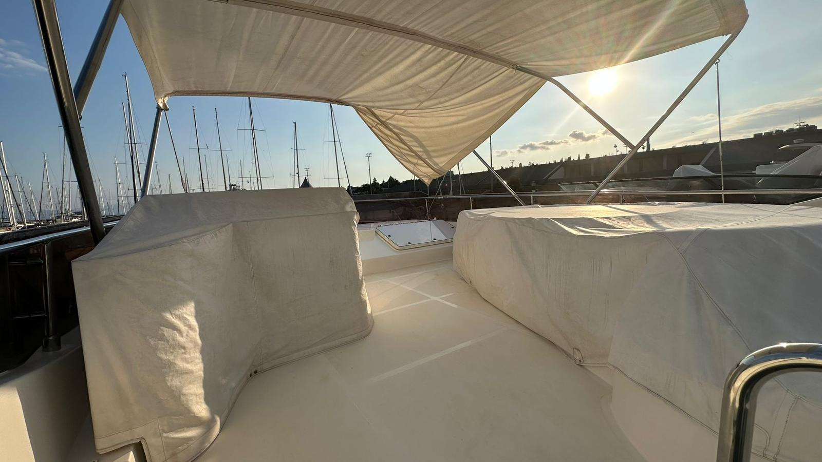 FERRETTI 680 2003
