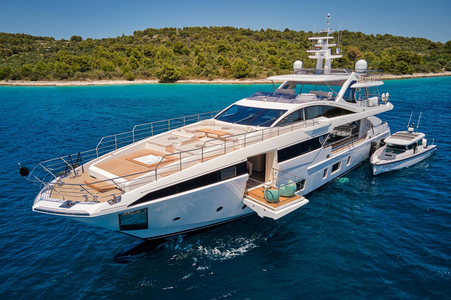 AZIMUT Grande 35 METRI 2019