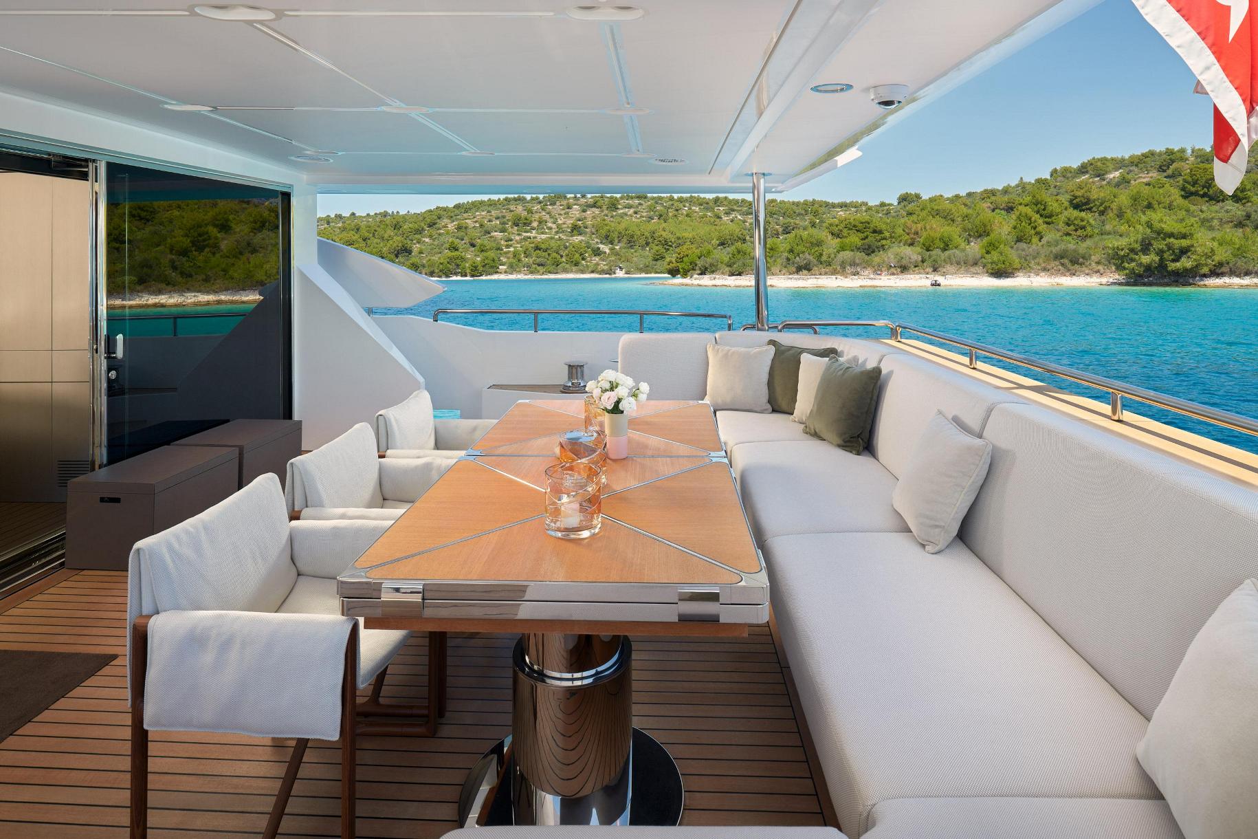 AZIMUT Grande 35 METRI 2019