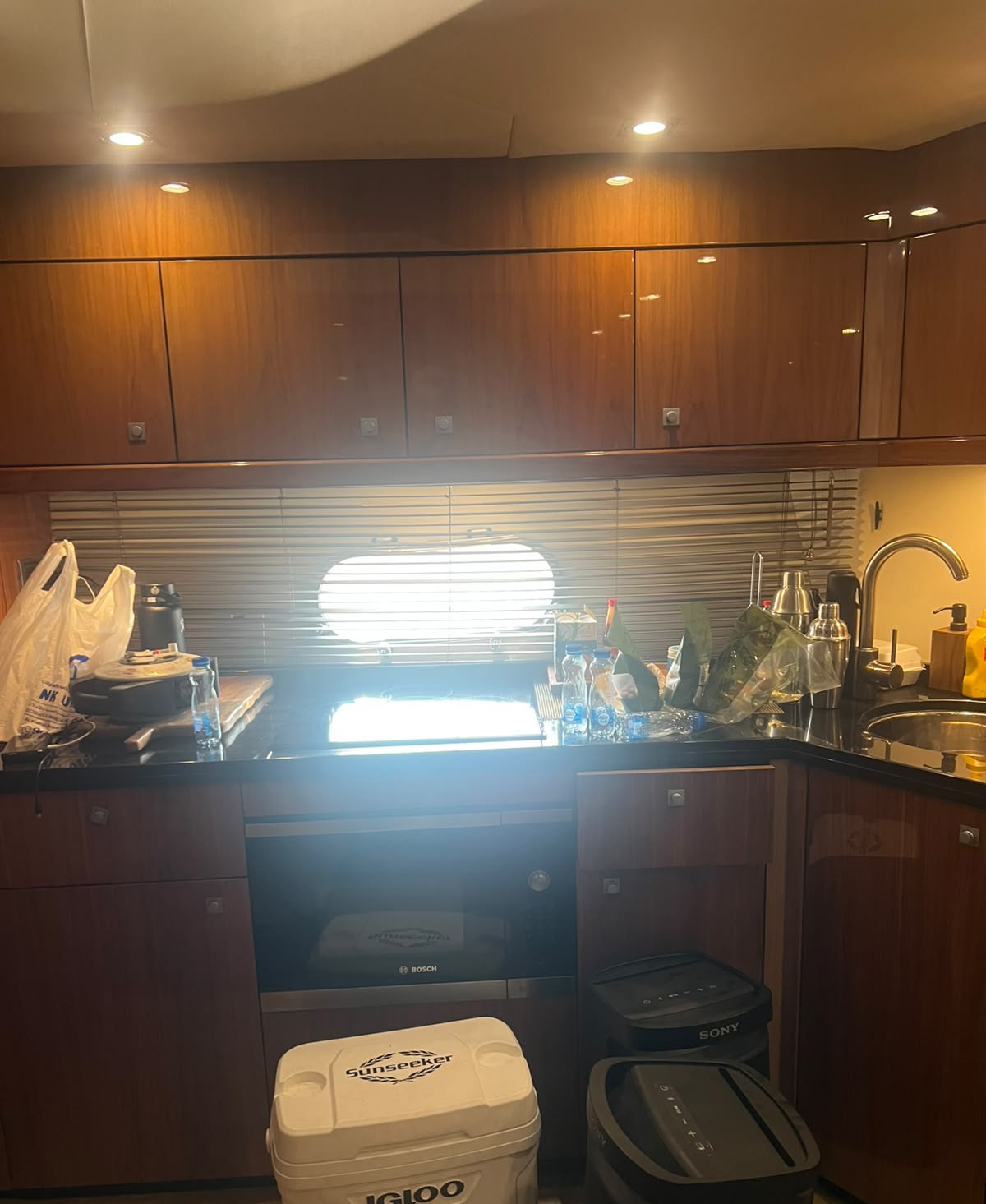 SUNSEEKER Predator 62 2009