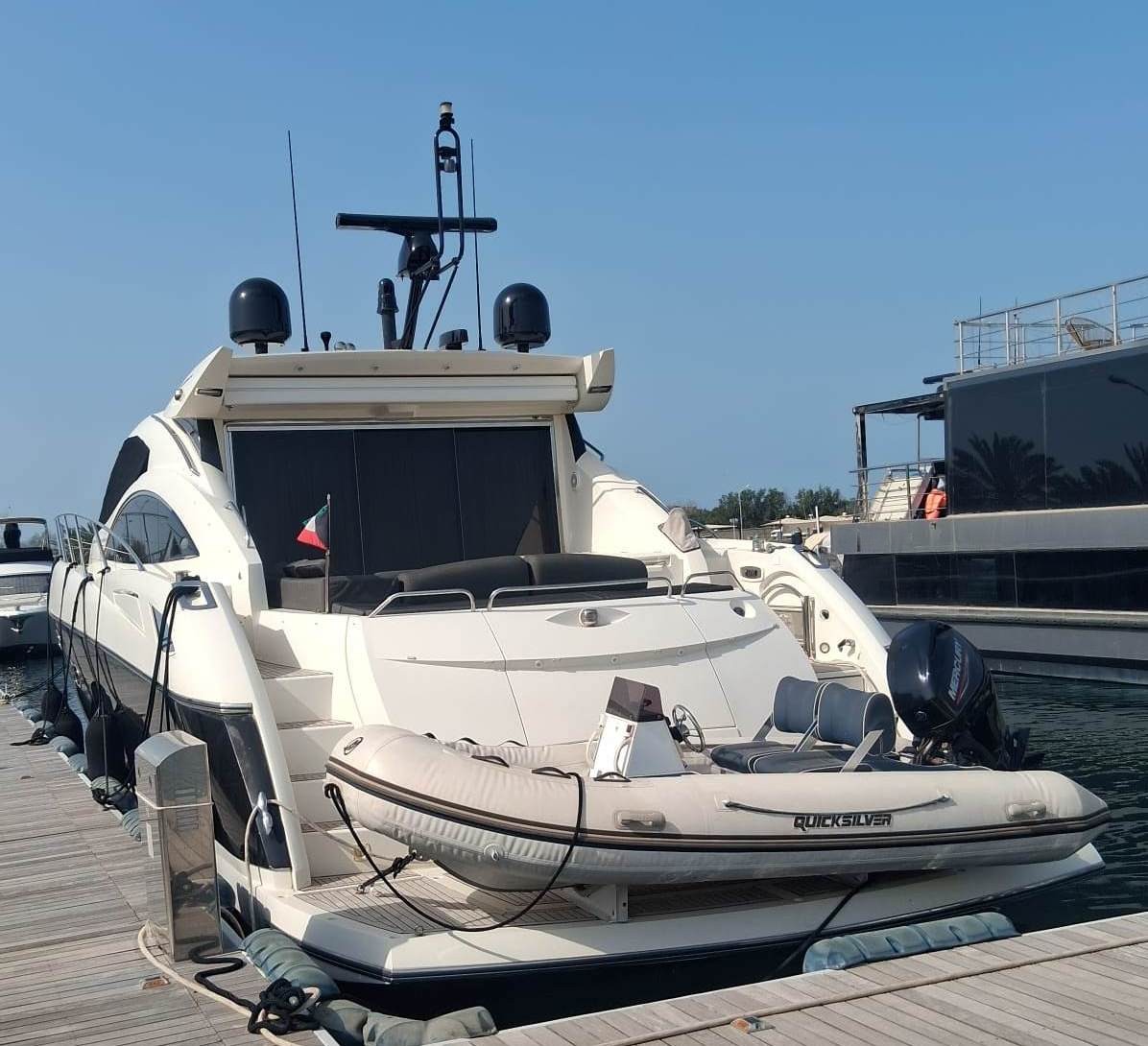 SUNSEEKER Predator 62 2009